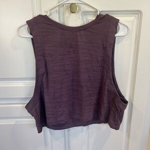 Women’s large lululemon Sleeveless plum Purple Crop Top no tag